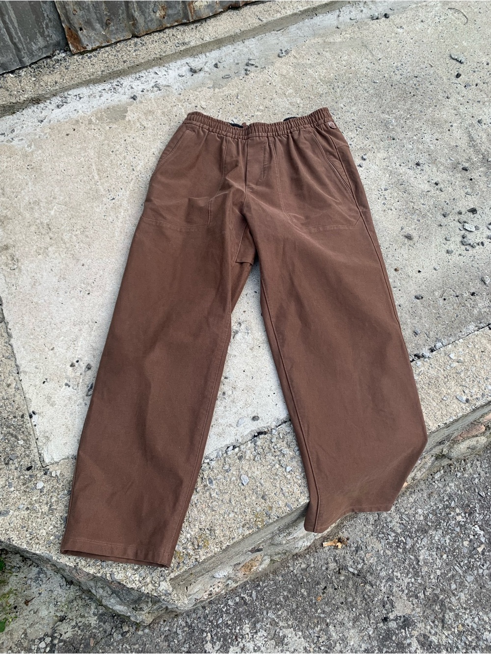 Lululemon Utilitech Pull On Casual Trousers Pants Brown Mens Size Small S 26
